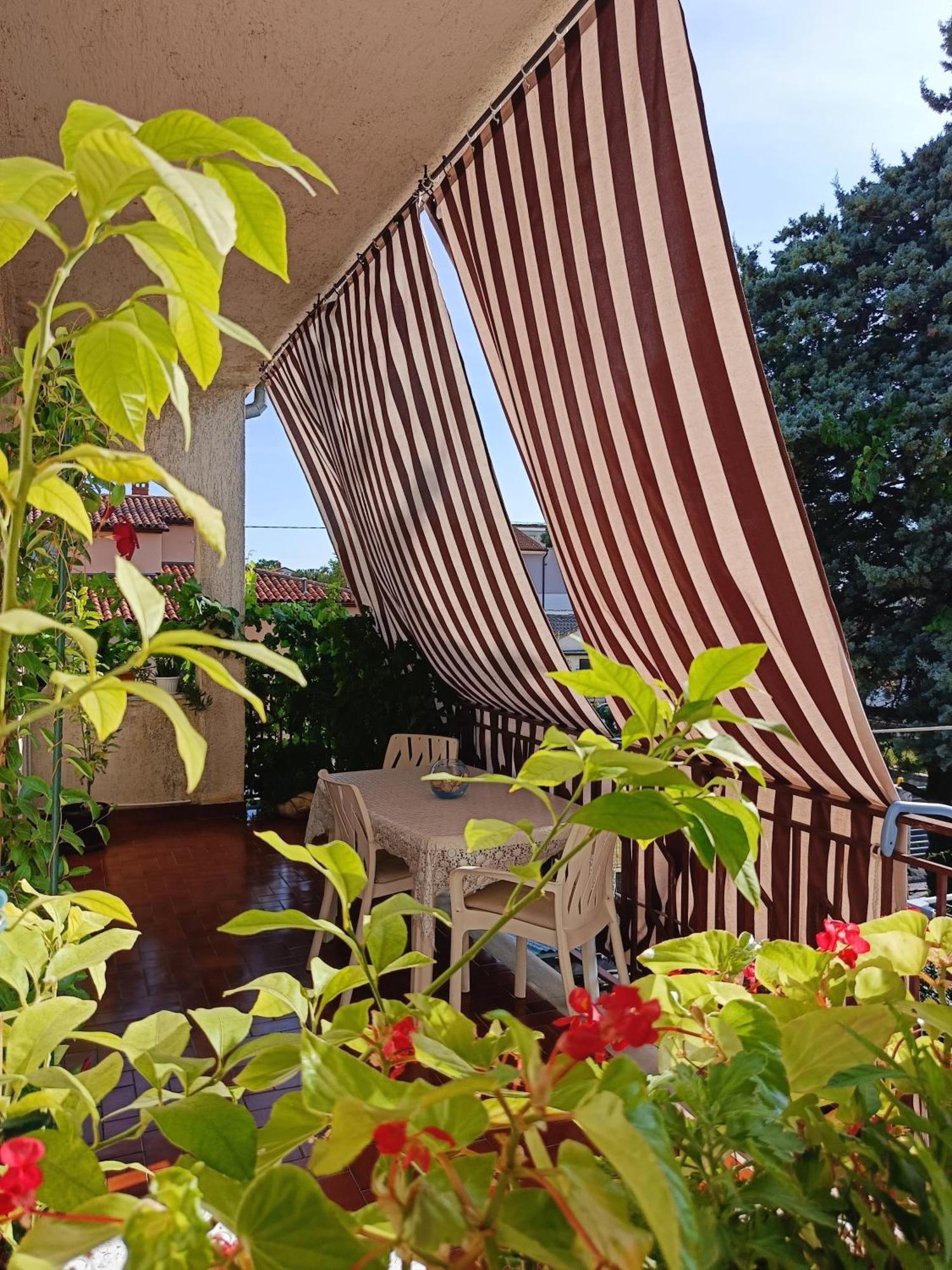 Apartments Villa Laura Пула Екстер'єр фото